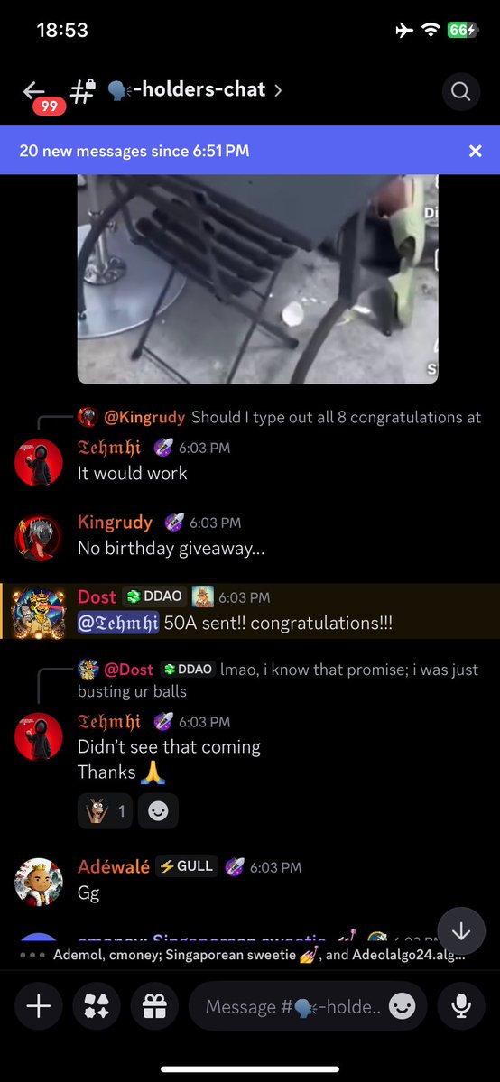 _Algoexplorer's tweet photo. @Donkey_DAO discord server was fun 
A lot of rumble
A lot of games and flash giveaway
Grab your NFTs now 
Thanks @Its_Ha_Dost https://t.co/mKfziyVvqa