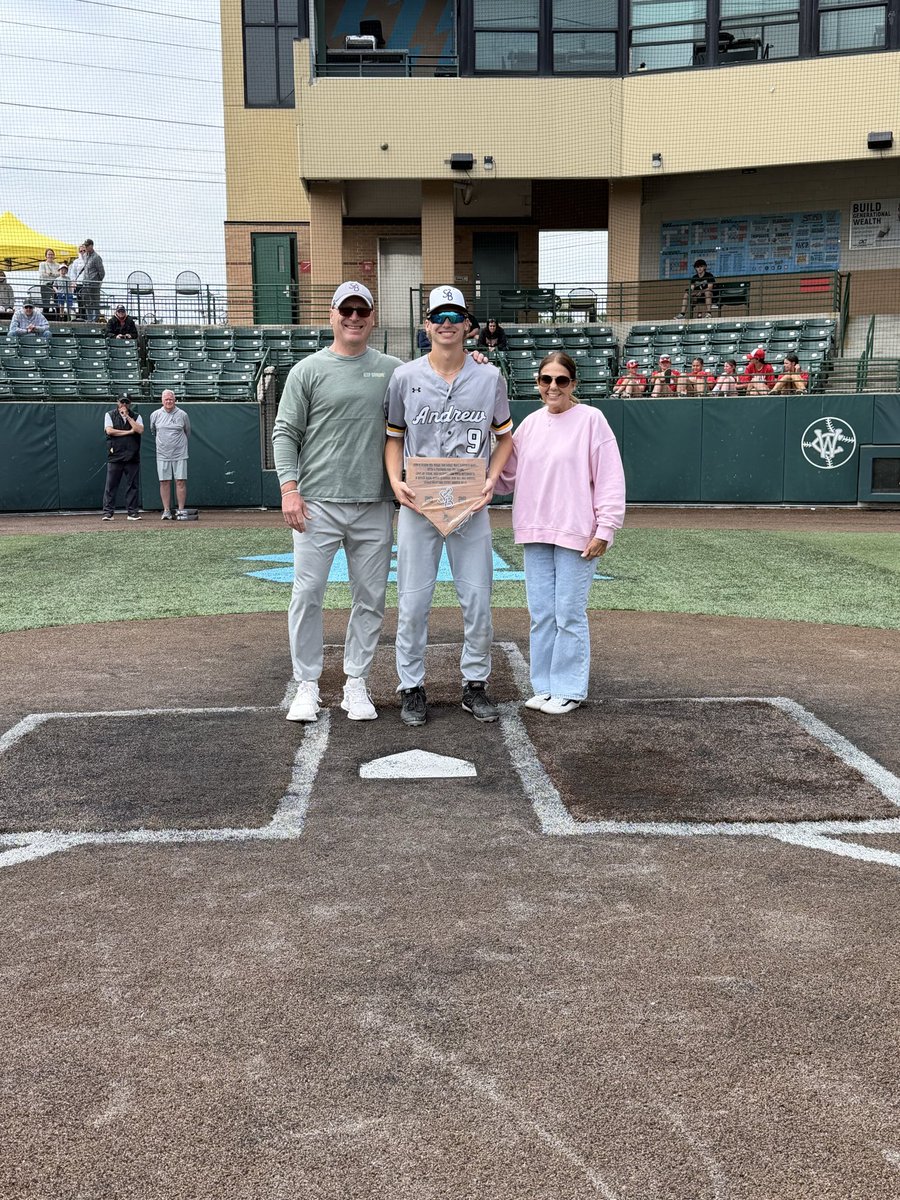 DISW219's tweet photo. Congratulations to The Do It Stevie’s Way Award Winner from @tboltbaseball 
JT Iles
@jtiles2026 
#theresonly1way https://t.co/0yoDY1z8Pt