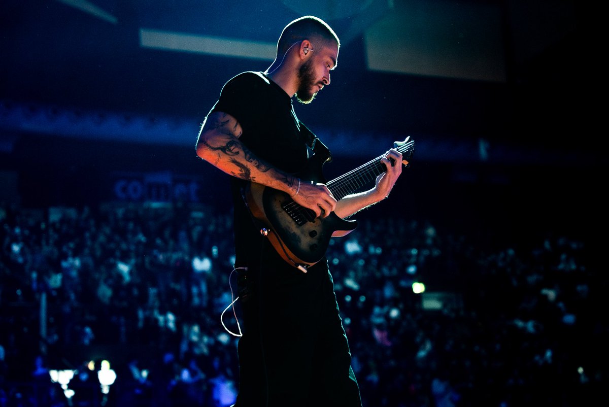 JakeMChristian's tweet photo. 📸 Part II of Julia Wolf on the lost americana tour. 

This is your friendly reminder I’m available all year for shows, tours and content 🎥 https://t.co/8aXYpFBclC