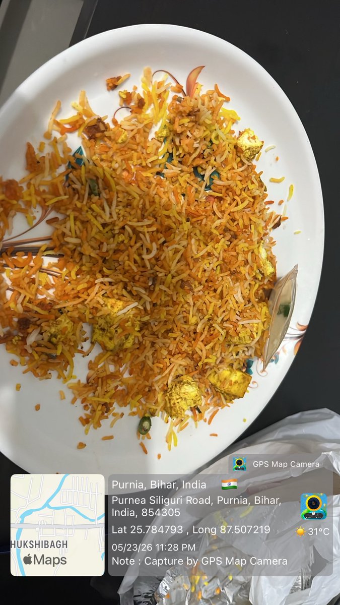 Intekhab98's tweet photo. Dear @Swiggy @SwiggyCares,

I ordered Paneer Biryani (Order ID: 23852269864115) and after taking just two bites, I started vomiting badly. The food seems contaminated with some harmful substance. The parcel is still untouched and kept as evidence.
 
@harshamjty https://t.co/Pp8boERnHk