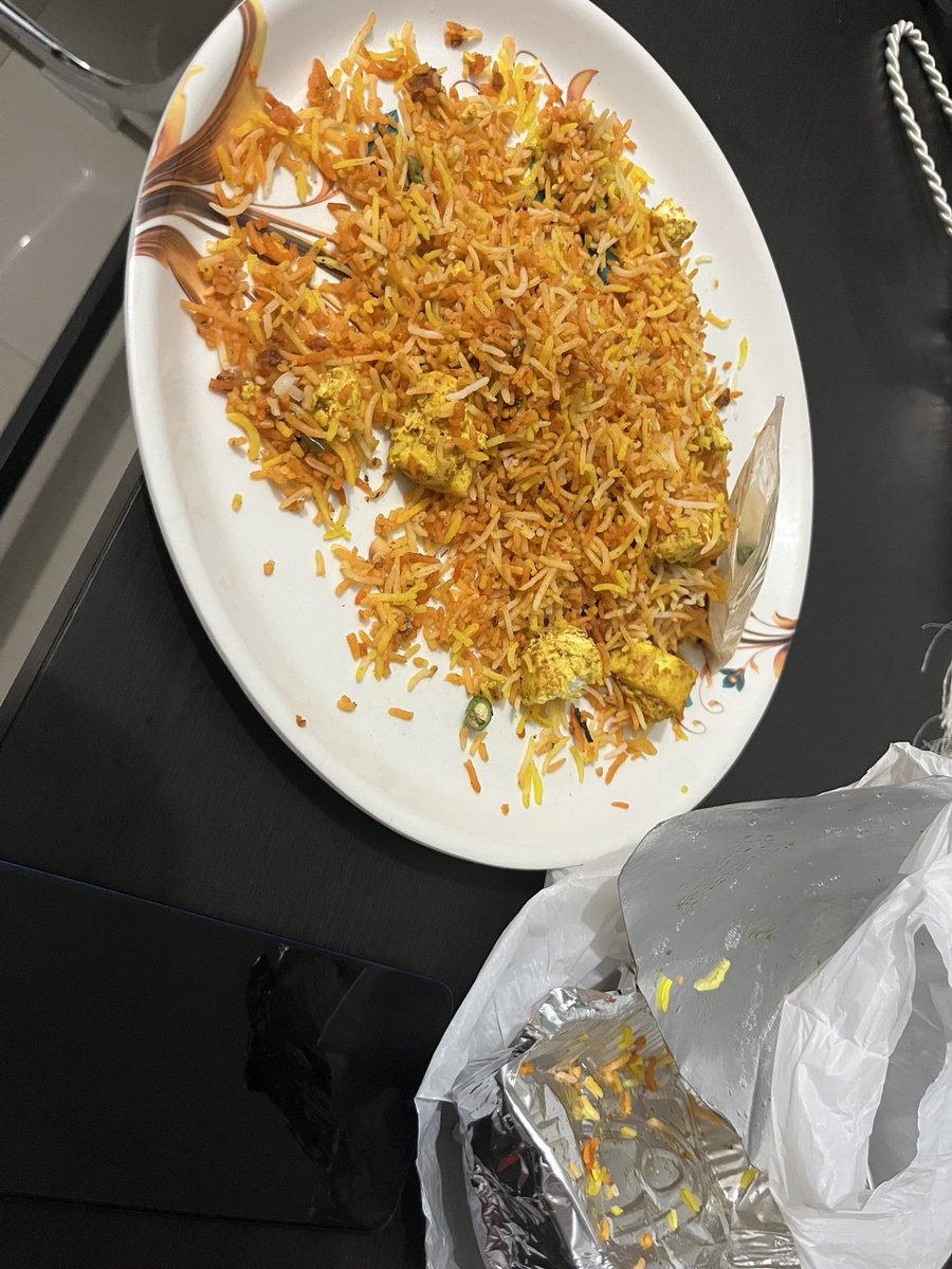 Intekhab98's tweet photo. Dear @Swiggy @SwiggyCares,

I ordered Paneer Biryani (Order ID: 23852269864115) and after taking just two bites, I started vomiting badly. The food seems contaminated with some harmful substance. The parcel is still untouched and kept as evidence.
 
@harshamjty https://t.co/Pp8boERnHk