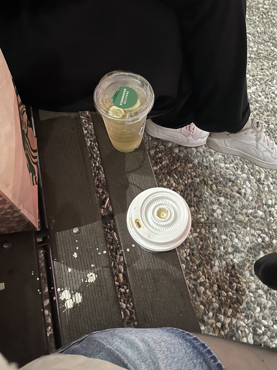 fatimanaetl's tweet photo. Cool lime kizi vs latte kizi arkadasligi https://t.co/ty3uQt6mxE