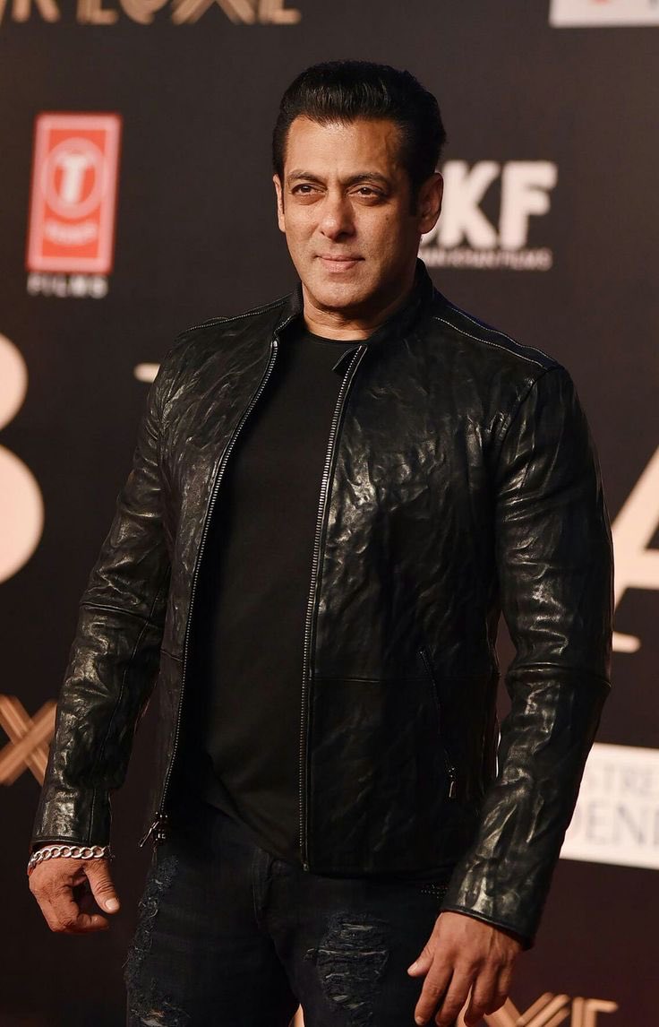 BeingAryan2708's tweet photo. Kasam khuda ki... 2019 se better 2026 me lag rahe... https://t.co/2Ede06HkTo