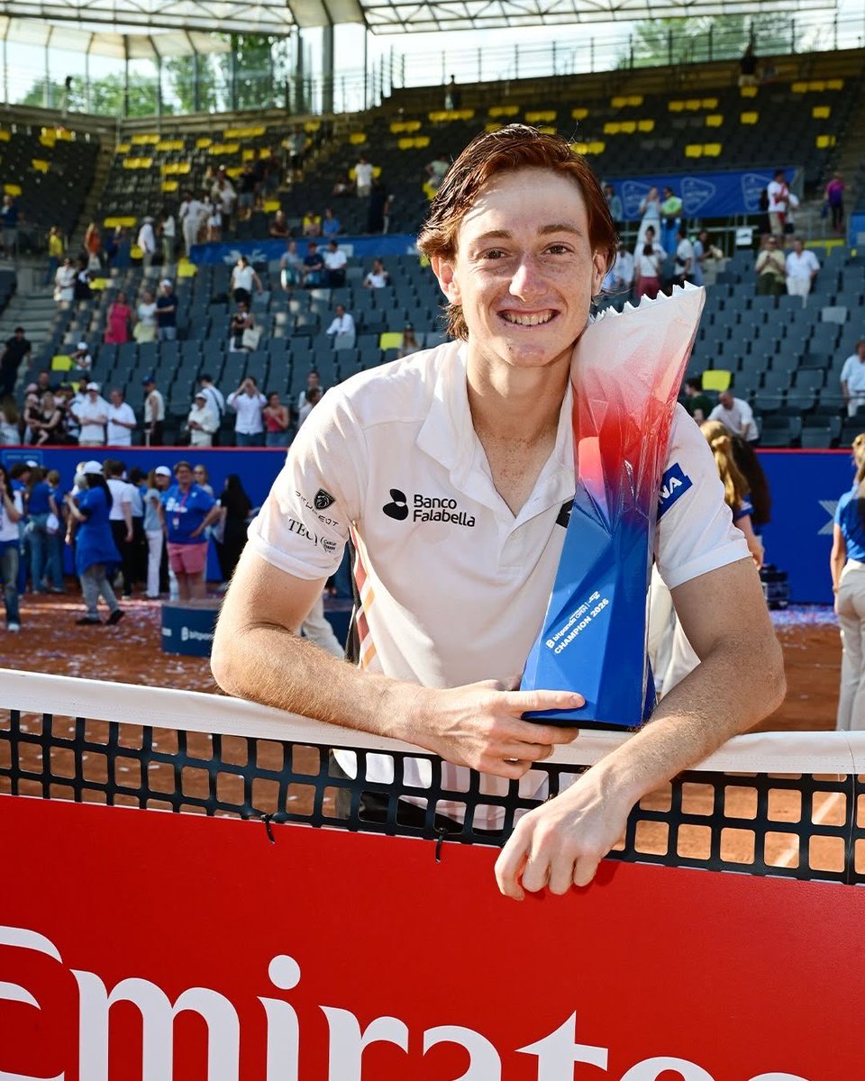 OctagonTennis's tweet photo. EL CAMPEÓN. 🏆

Congrats @ignacio_buse on taking home your first @atptour title at Hamburg Open! 🔥 https://t.co/KcVbFtnTES