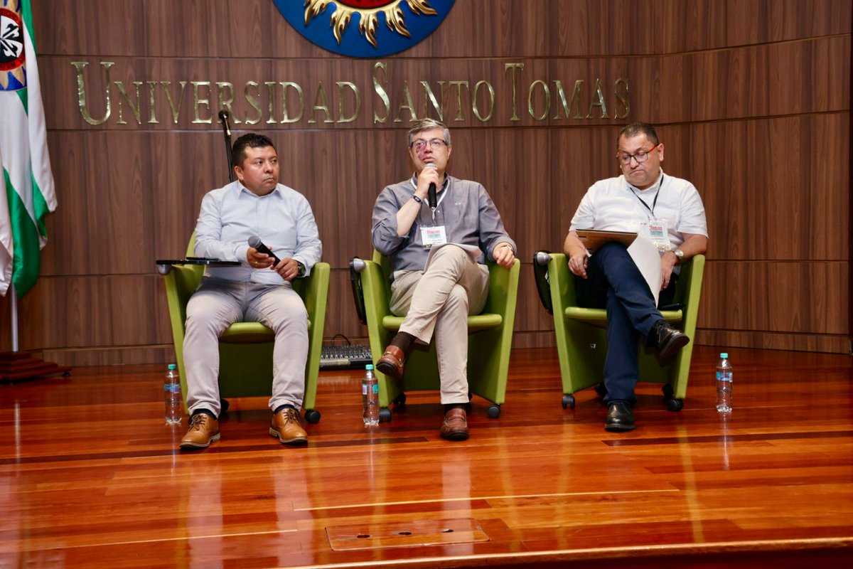 Regalias_gov tweet media