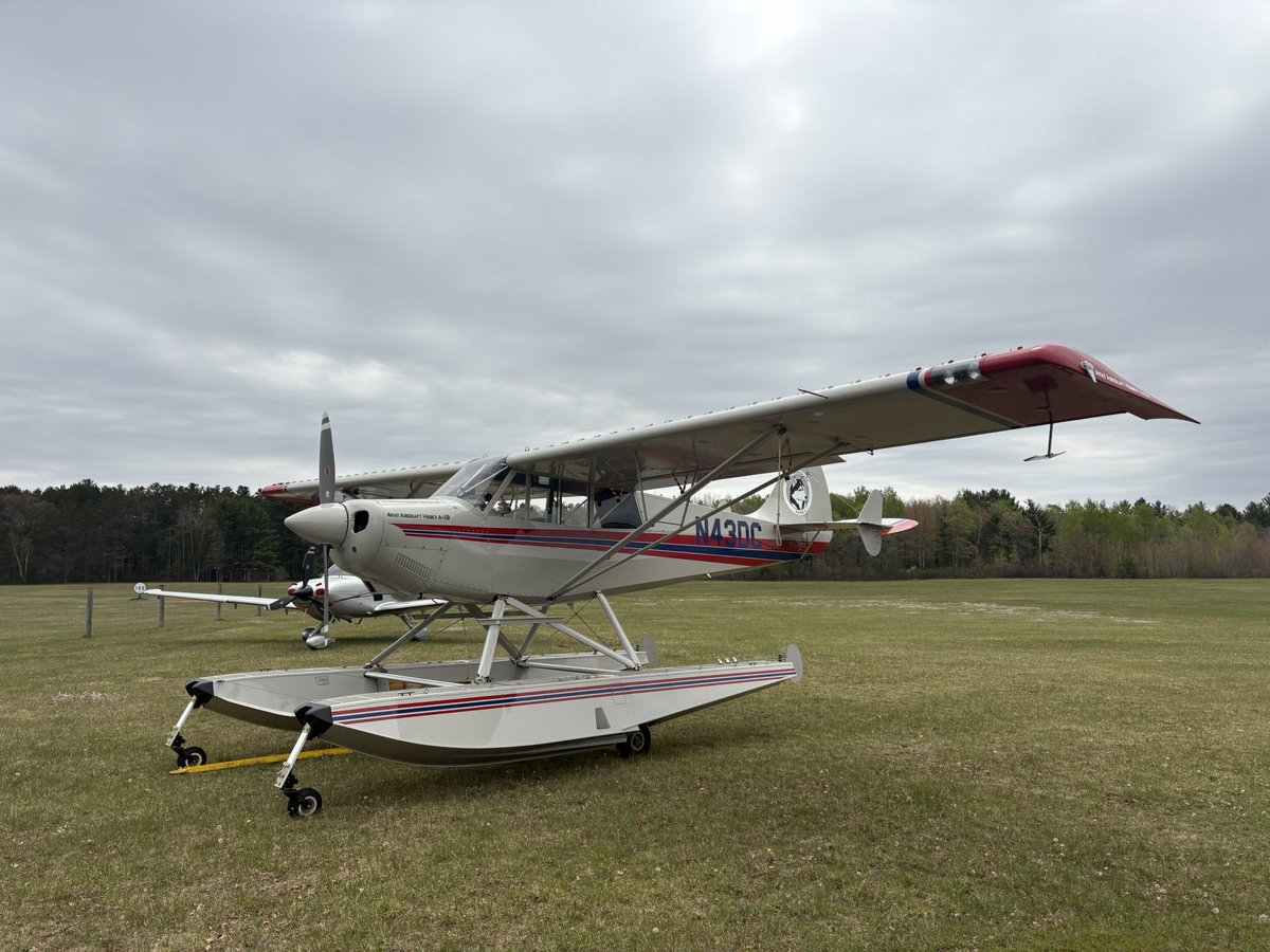 NoahSabich's tweet photo. Stellar Unimog + float plane fly+ old fashioned water ski boat. Everyone was so kind to Finn. #ManitowishWaters #Wisconsin #FloatPlane https://t.co/KjpjlDRYAA