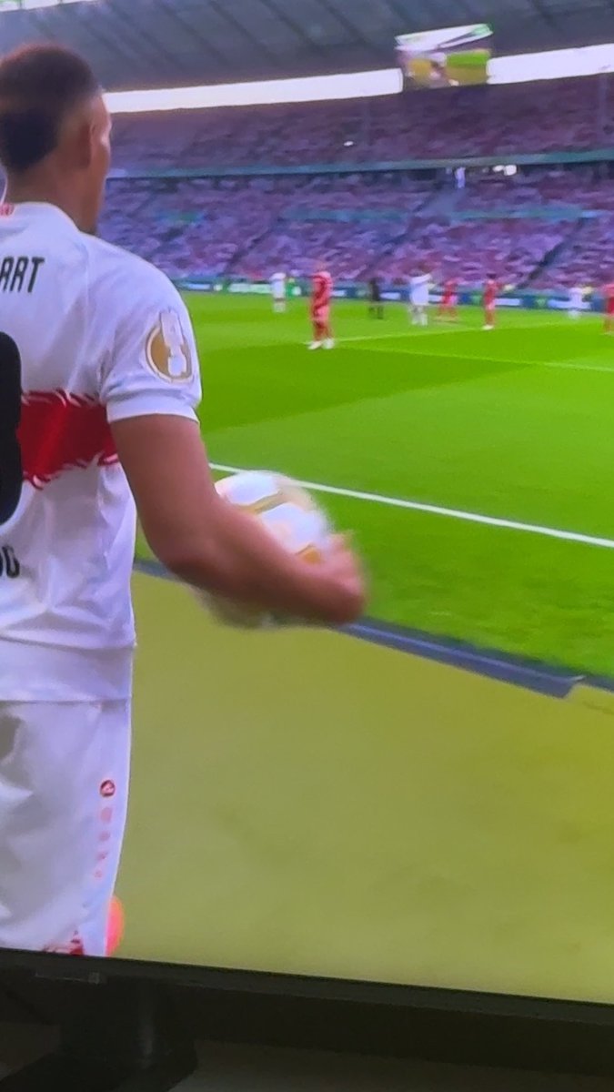 ghostfacebayern tweet media