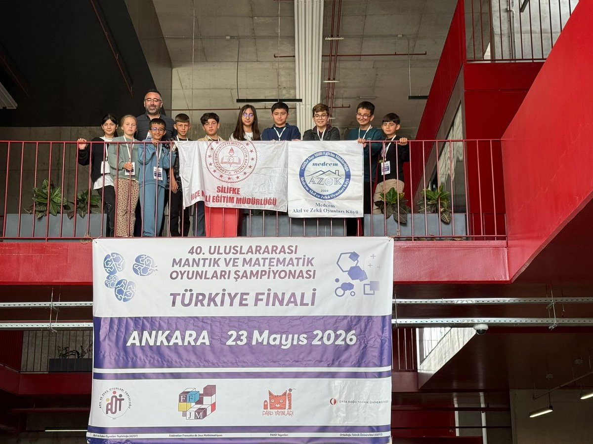 SilifkeArGe's tweet photo. 📢 Gurur Duyuyoruz!

Uluslararası FFJM (Fédération Française des Jeux Mathématiques) Matematik ve Mantık Oyunları Olimpiyatları kapsamında ulusal finale katılmaya hak kazanan öğrencilerimiz, Orta Doğu Teknik Üniversitesi’nde gerçekleştirilen final yarışmalarında ilimizi başarıyla temsil etti.

🏆 Finalistlerimiz:

C1 Kategorisi
SEYMEN YAĞIZ ZEYTİN – Silifke İmam Hatip Ortaokulu
İLYAS EMİN METİN – Atatürk Ortaokulu
EBRAR İŞLİYEN – Gazi Ortaokulu

CE Kategorisi
VERA ZHELTOBRİUKHOVA – Mektebim Koleji
DORUK EYMEN KART – Göksu İlkokulu

CM Kategorisi
ALPER ÇERKEZOĞLU – Silifke İmam Hatip Ortaokulu
ALİ ŞEFİK PEKŞEN – Gazi Ortaokulu
EMİR MİRZA AÇIKGÖZ – Atatürk Ortaokulu
IRMAK KAPLAN – Gazi Ortaokulu
İLKER PARS ÜNAL – Gazi Ortaokulu

Danışman öğretmen Evren Zeytin rehberliğinde, MEDCEM Akıl ve Zeka Oyunları Köyü’nde hazırlanan öğrencilerimiz; zorlu problem ve mantık sorularından oluşan yarışmada gösterdikleri performansla büyük gurur yaşattı.

Öğrencilerimizi, öğretmenlerimizi ve velilerimizi tebrik ediyor; desteklerinden dolayı MEDCEM’e teşekkür ediyoruz. 🌟

📌 FFJM Matematik ve Mantık Oyunları Olimpiyatları, öğrencilerin problem çözme, analitik düşünme ve strateji geliştirme becerilerini destekleyen dünyanın en büyük matematik oyunları organizasyonlarından biridir.
@MersinMEM @Muhammed0744 @kltiinerolu @medcemazok @Medcemcement