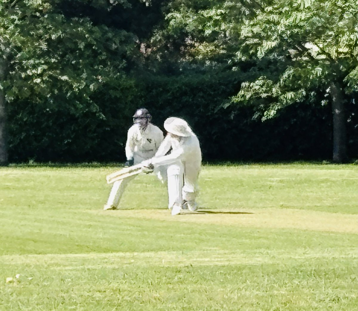 DyrhamCC's tweet photo. It’s a big W for the Ds 💪

Ds 226ao @martinjmillard 💯 match winning partnership with @AndrewAgl1971 

@AbbotsLeighCC 151ao

A day for the spinners @TinkerDTaylor 4fer @martinjmillard with 3

#maximumpoints #winningfeeling #uptheDs 

🩵💙🏏🦌👊 https://t.co/WLmCnxHmBI
