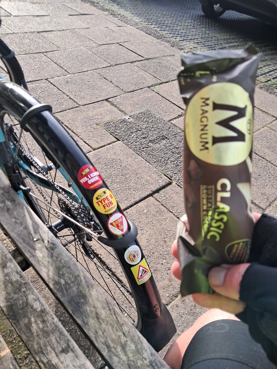Craig from Devonshire 🚴♂️👋 tweet media
