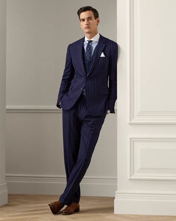 gietzschean's tweet photo. The art of the pinstripe suit. Beauty and elegance. https://t.co/qSblzwxTkr