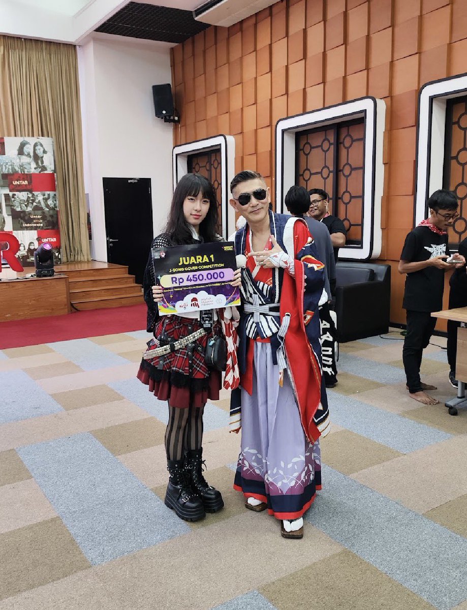 taya-nyan tweet media