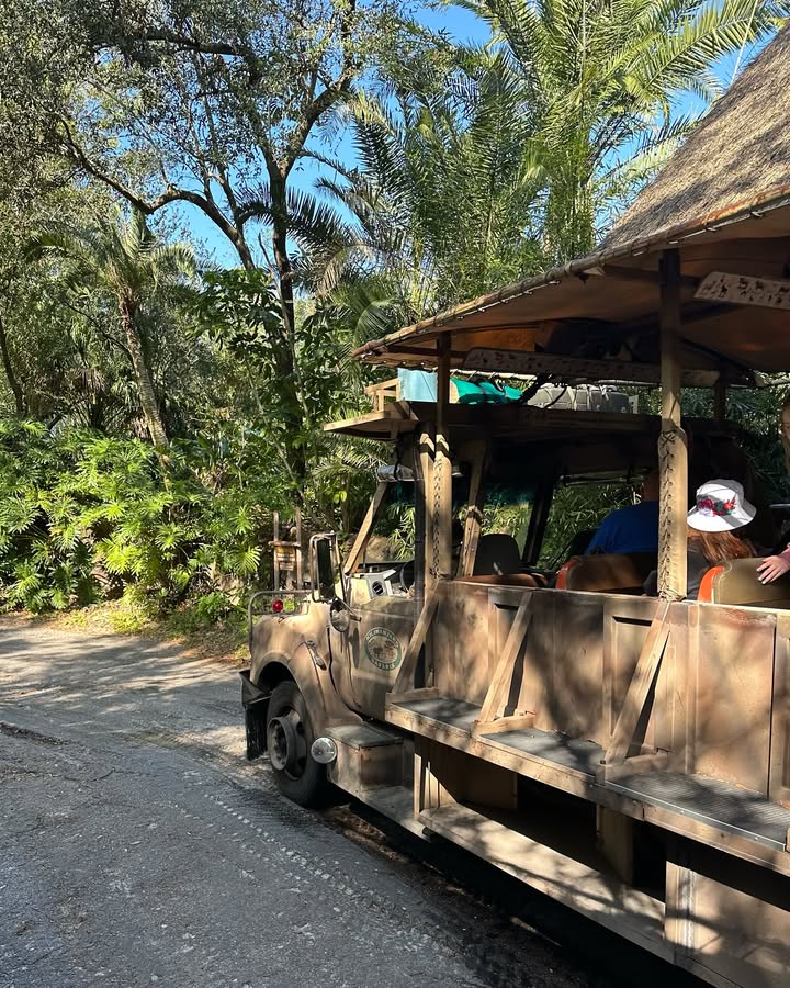 camntx's tweet photo. Take a break this weekend and enjoy the scenery along the way😎 https://t.co/9Cn7wKwGNg