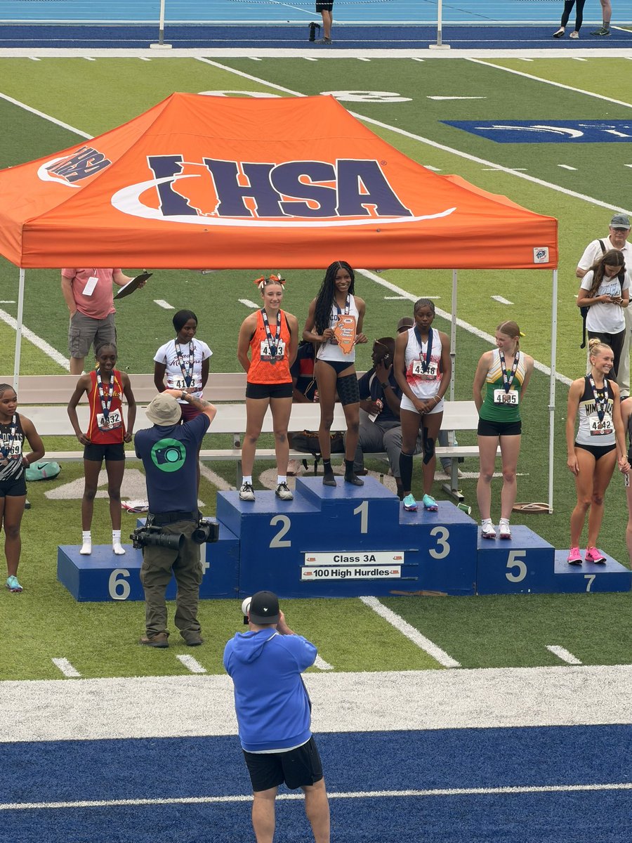 HF Girls Track tweet media