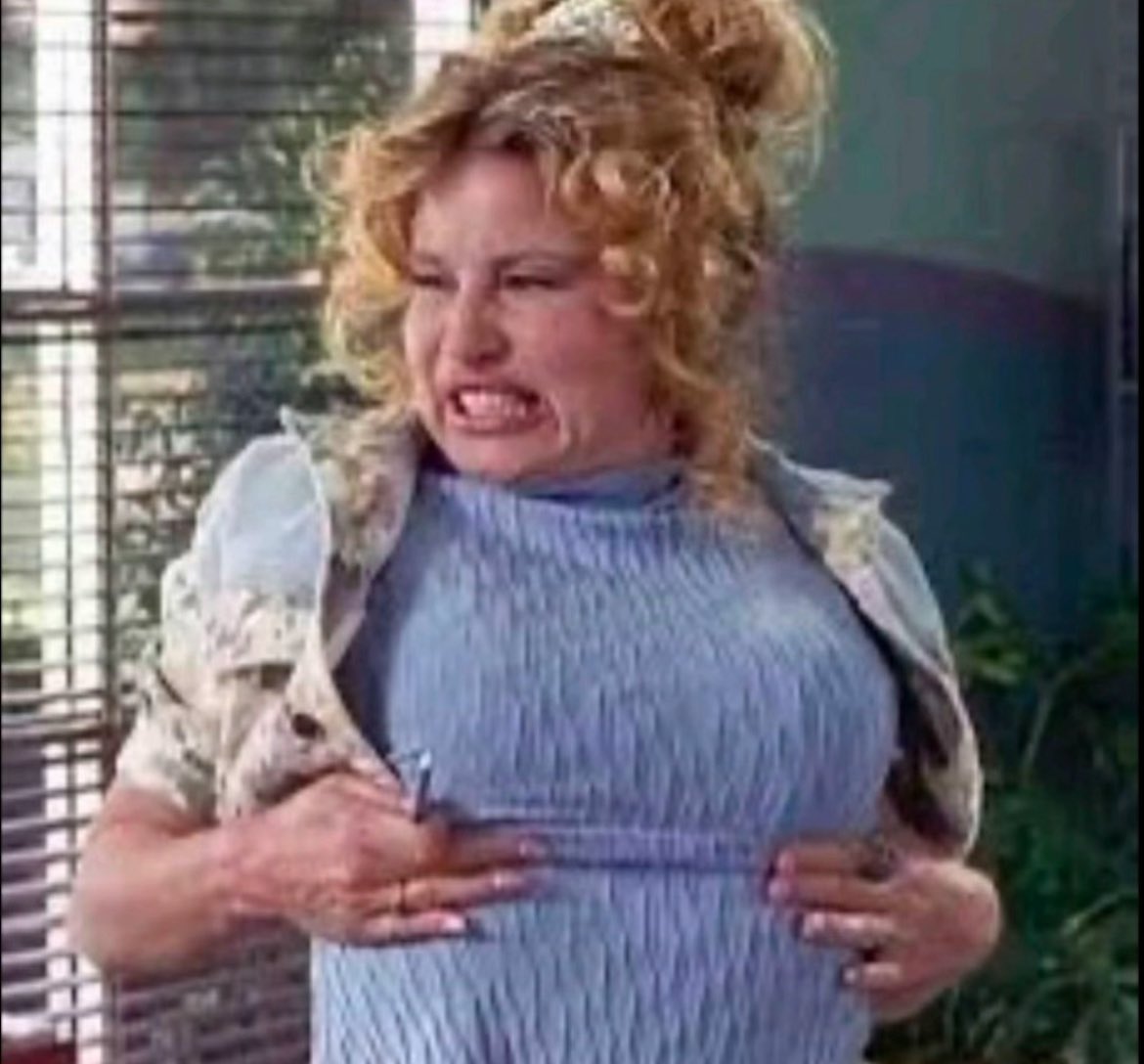 bigbittybrat's tweet photo. sorry to be dumb because i’ve never seen this movie before but is that @Palomafaith in st trinians?!? https://t.co/asEz9QVJta