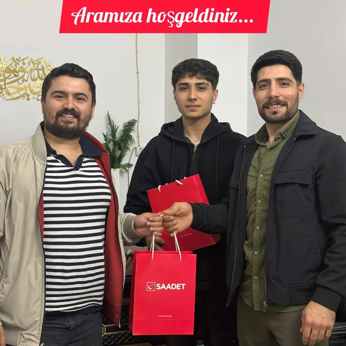 inegolsaadet's tweet photo. Saadet Partisi İnegöl Teşkilatı olarak yeni üyelerimiz aramıza katılmaya devam ediyor.
❤️Hoş geldiniz!
Sizler sayesinde daha güçlüyüz, daha kararlıyız ve daha yakınız hedeflerimize.

#SaadetPartisi #İnegöl #YeniÜyeler #BirlikteDahaGüçlüyüz @mahmutarikansp @SaadetPartisi https://t.co/qdFXy2fWeE