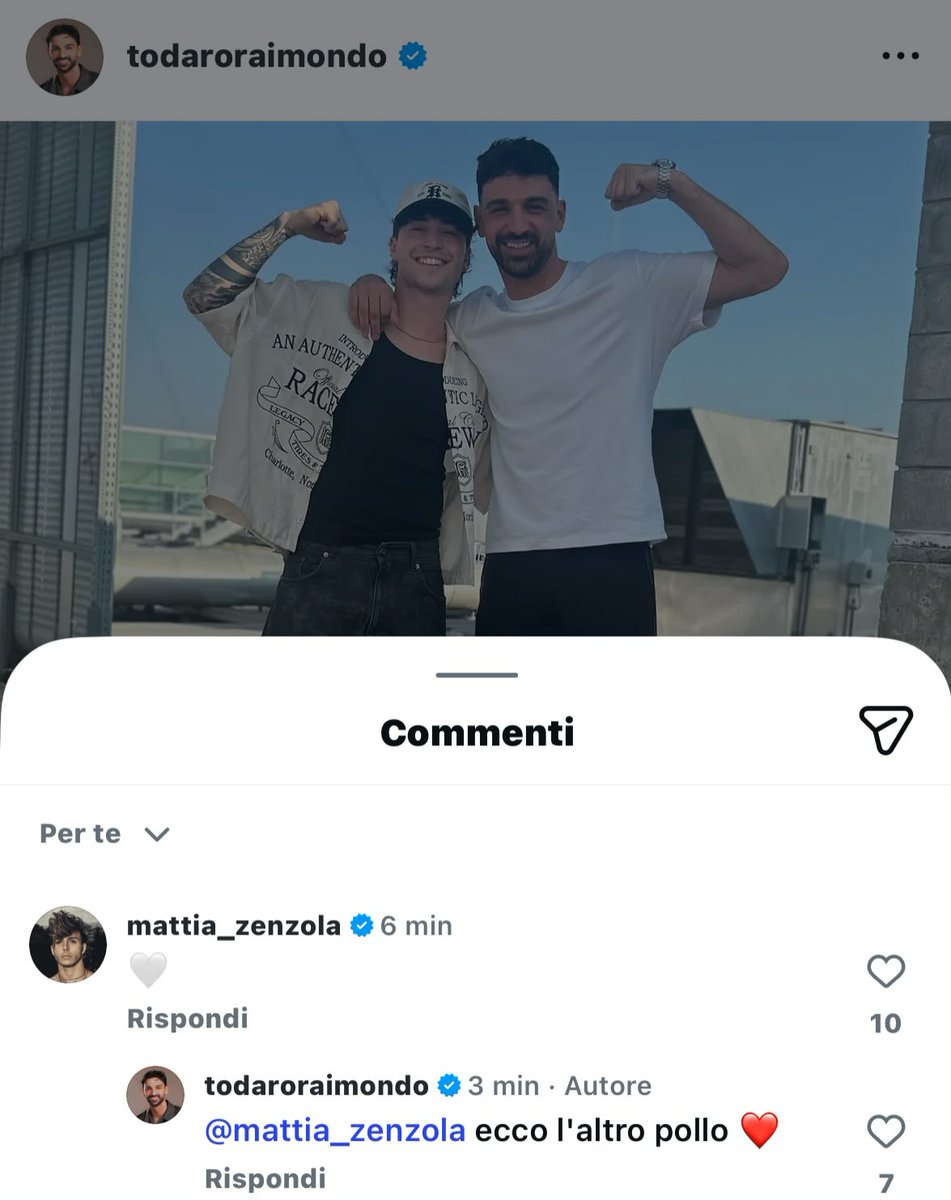 IavazzoSilvia's tweet photo. Molto debole per la reunion del maestro con chri e per il bene che vuole ai suoi polli.
Loro tre since 2021🥹❤️‍🩹

@MattiaZenzola @turbojr_ 
@TodaroRaimondo https://t.co/eLlZQL3fzo