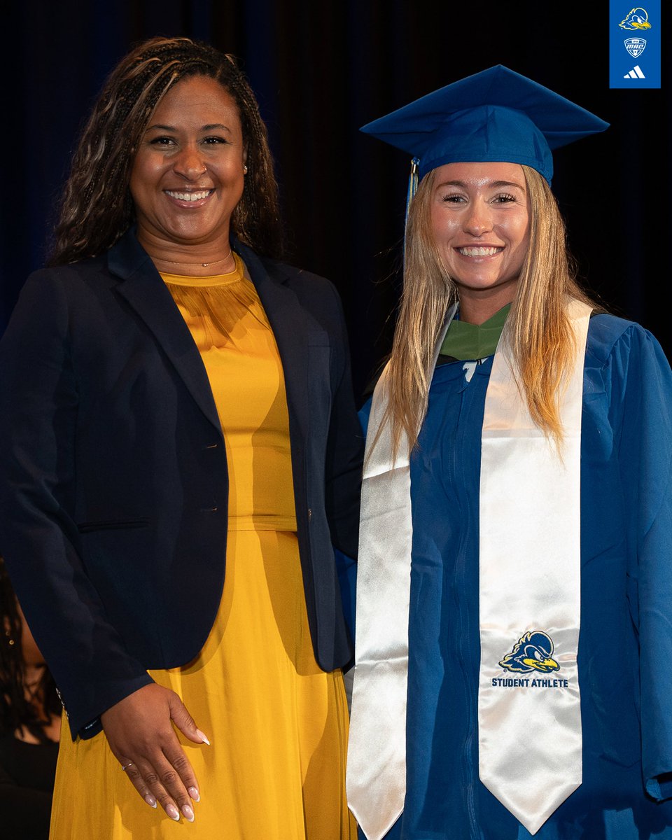 DelawareRowing's tweet photo. Congratulations to our senior class! So grateful and proUD for the work you have put in! 💙💛🎓 https://t.co/1hZ1Em0eql