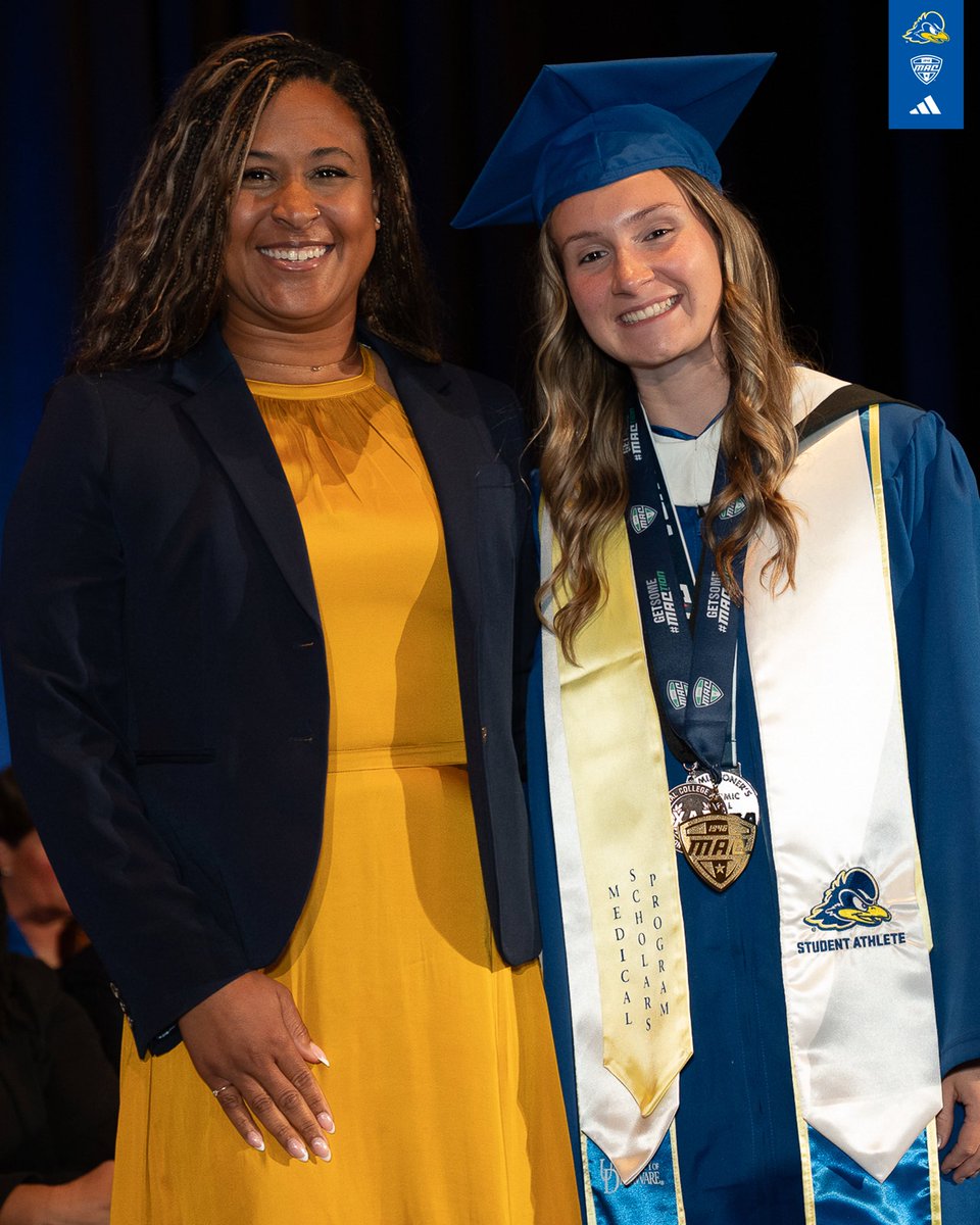 DelawareRowing's tweet photo. Congratulations to our senior class! So grateful and proUD for the work you have put in! 💙💛🎓 https://t.co/1hZ1Em0eql