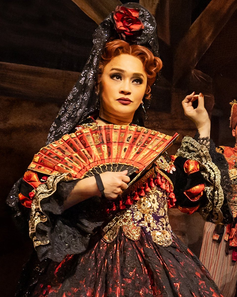 tickadoo's tweet photo. 38 years. 145 million people. The chandelier still drops. The Phantom of the Opera at His Majesty's Theatre from £30 🎭✨
https://t.co/27kf3Nuo3o https://t.co/hprijZlyZ2