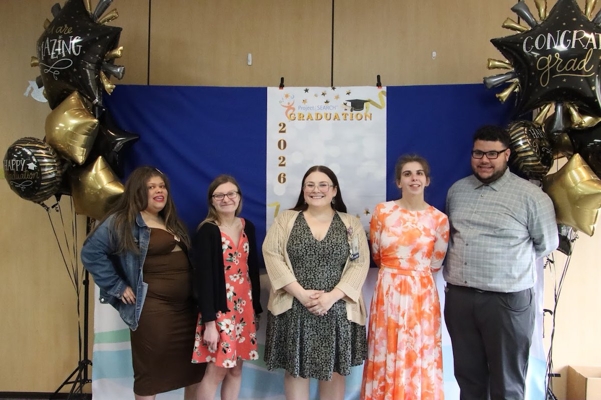 ESCLC's tweet photo. Yesterday’s @PSLorainCounty graduation celebrated far more than the end of a program.

It celebrated growth, partnerships, independence, and students discovering what they’re capable of when given opportunities and support.

Congrats to our graduates at @mercy_health - Lorain. https://t.co/E21bw14geF