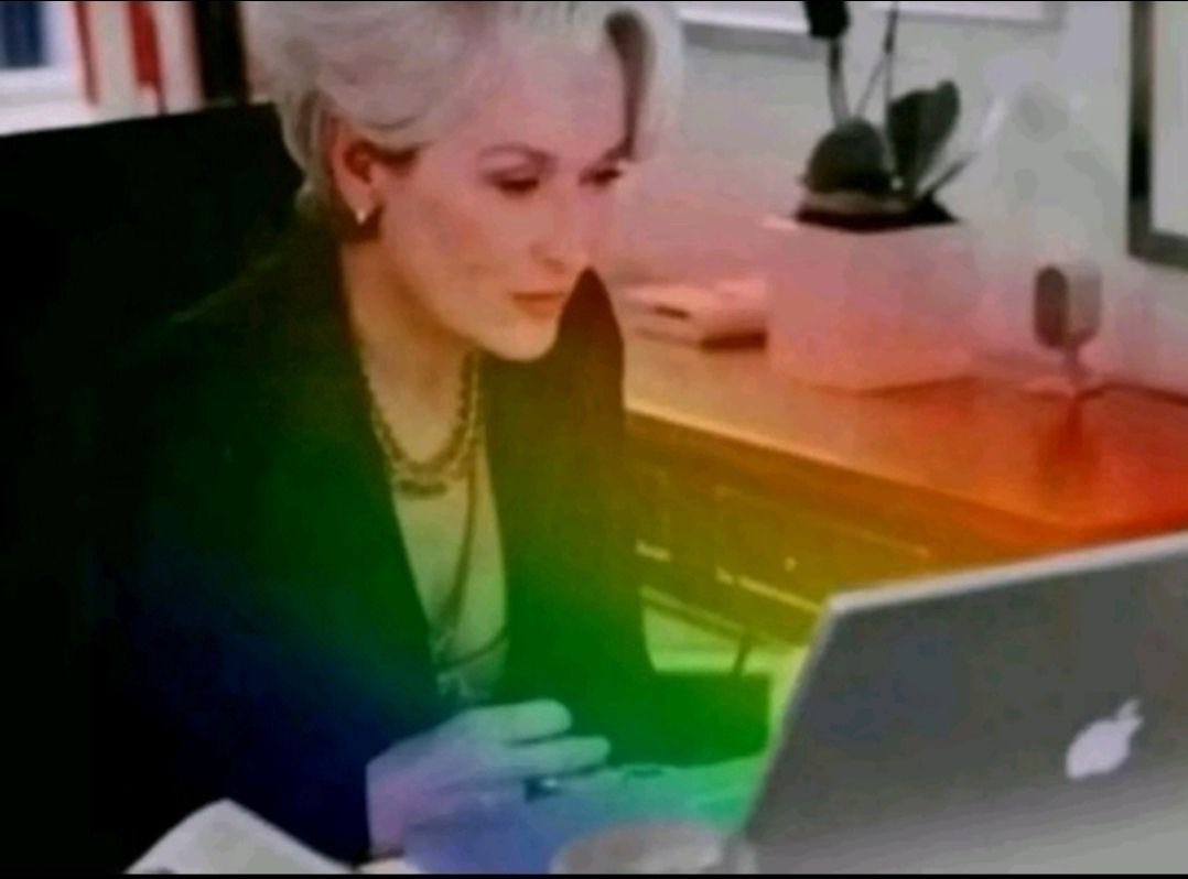d4eneryz's tweet photo. "trate de evitar a los gays" 

literalmente qsmp cada que entras a un stream: https://t.co/sH2Z5nA4uN