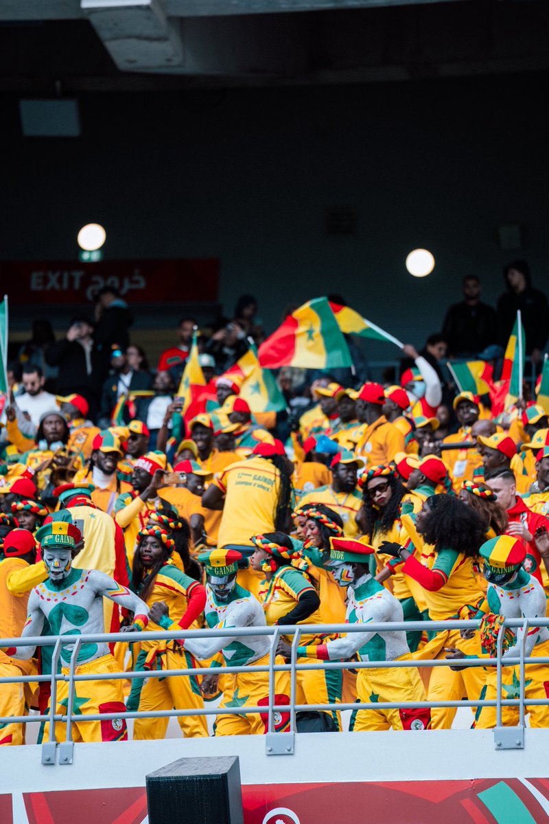 ATS_fr's tweet photo. 🚨 LE ROI DU MAROC 🇲🇦 GRACIE LES SUPPORTERS SÉNÉGALAIS 🇸🇳 EMPRISONNÉS ! 
Ils étaient détenus depuis le 18 janvier dernier après la finale de la CAN 2025. 🤯 https://t.co/MyKuK4UM2W