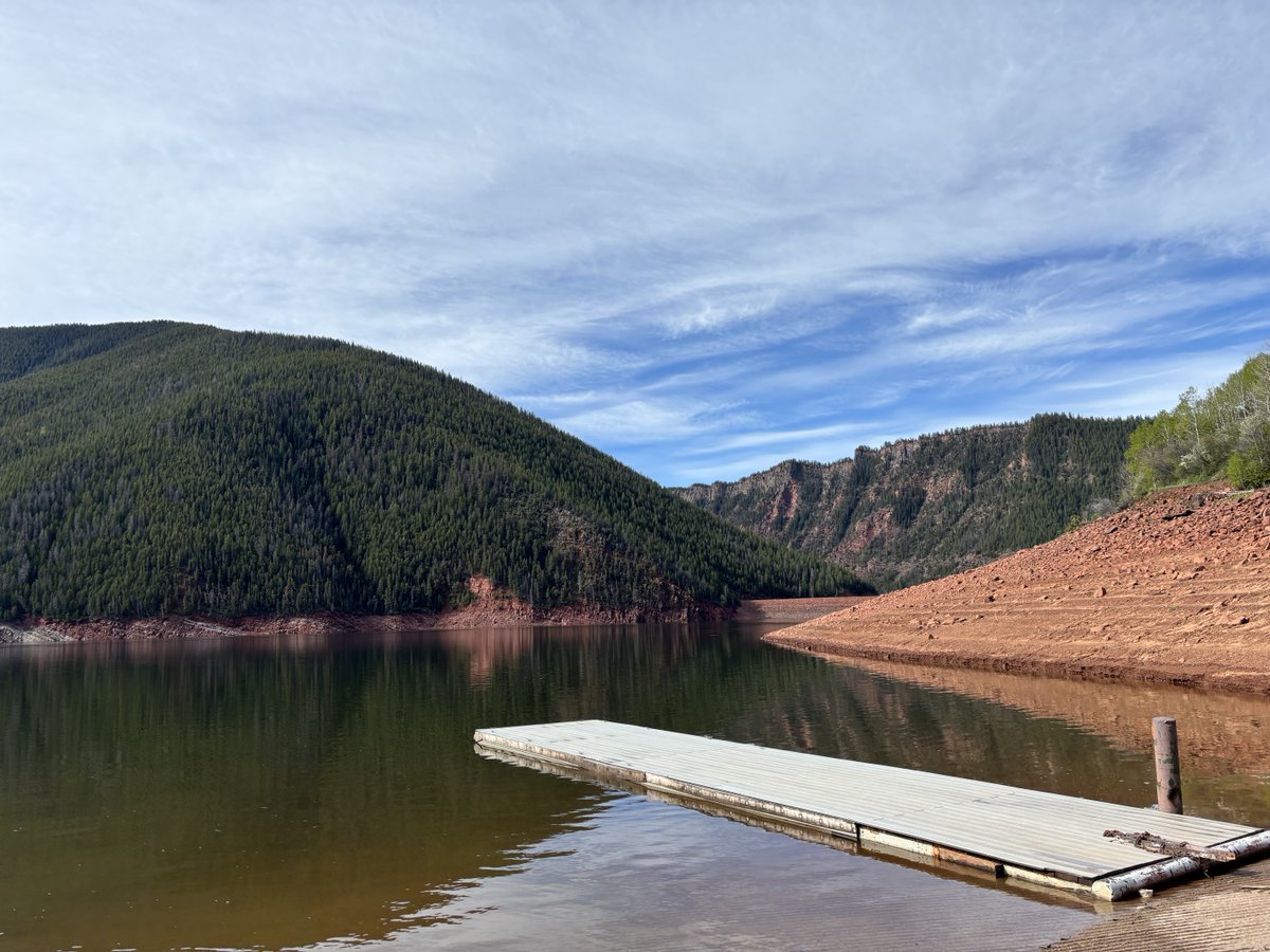 Madski99's tweet photo. First paddle of the season at #Ruedi https://t.co/40PuAx6WNW