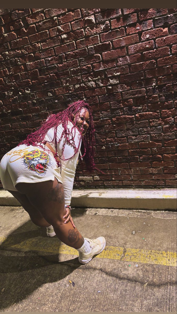 TheRealReee_'s tweet photo. 5.23 🥳 👑 💕 https://t.co/xTMfNEZNYS