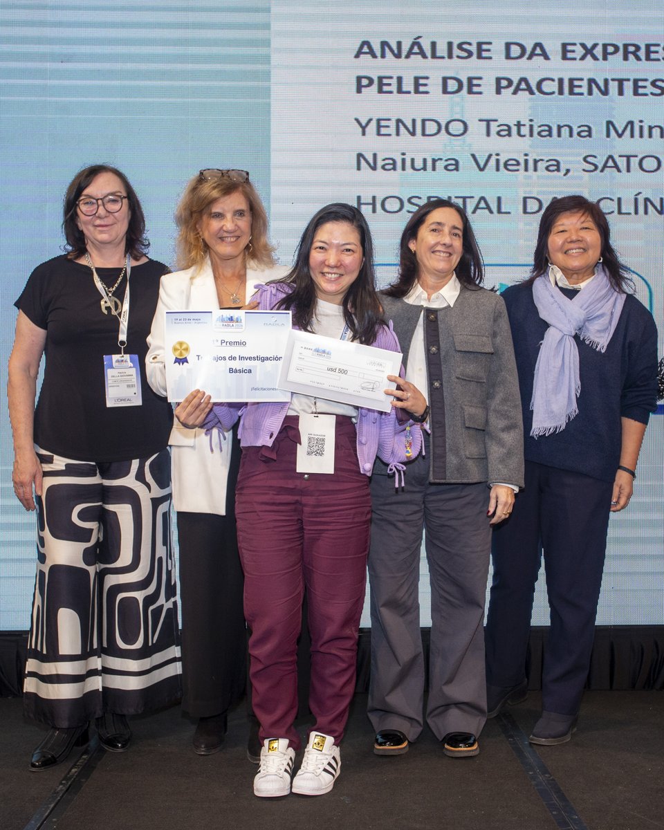 Radla2026's tweet photo. 📸 Compartimos un resumen de imágenes de las últimas horas de #RADLA2026, un congreso sumamente exitoso que nos deja conocimiento, emociones, inspiración y una comunidad de dermatólogos más unida y sólida que nunca.

Más fotos en https://t.co/sdvqrWXSRW https://t.co/hEsRzWoaWi
