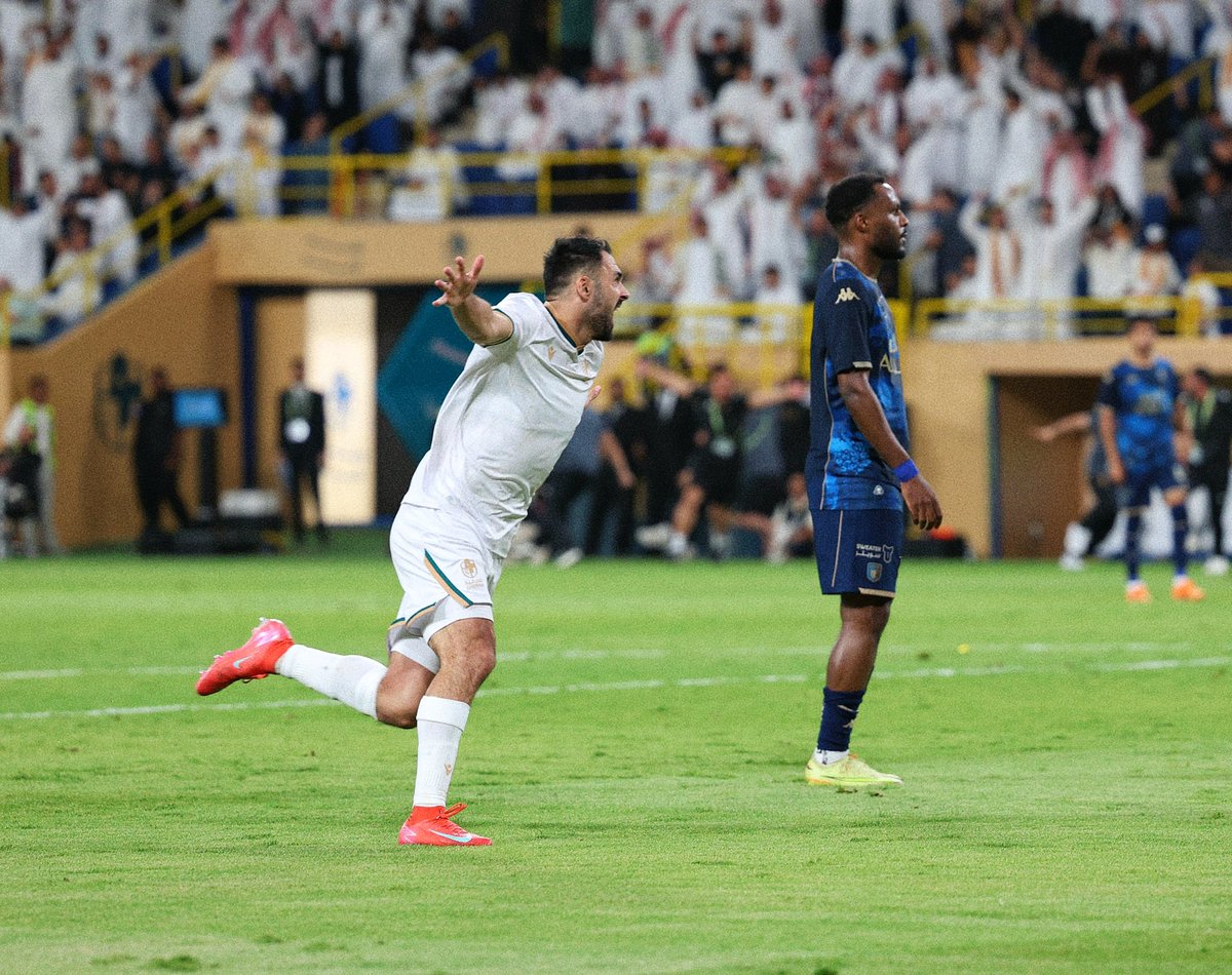 FDL_KSA's tweet photo. هدّافهم يضع بصمته في اللقاء ⚽️
#الدرعية_العلا | @diriyahclub
#ملحق_الصعود | #PLAYOOFS https://t.co/FiJoujBzZH