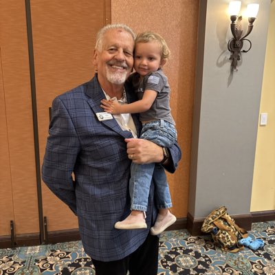 David Tennessen tweet media