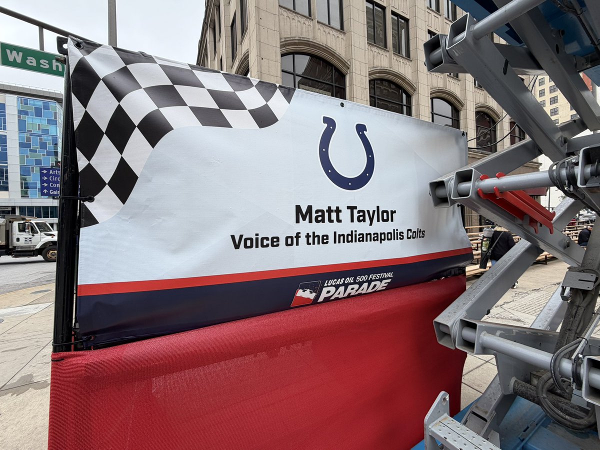Matt Taylor tweet media