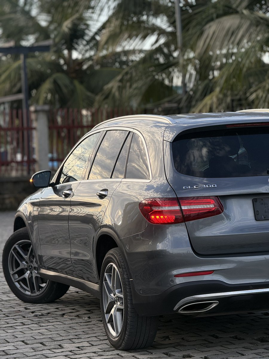 Badboijaydee's tweet photo. GURU DOES IT ✍🏼

Glc 300
2017
Dark Grey On Black 
Panoramic Roof
Lane Keeping Assist
Parking Sensors 
Key Sensor 
360 Cams
Toks 🇺🇸 
Duty 💯 

Details / Price ☎️ Autogurucars
08134416696

Swap &amp; Finance Available
💰 50 % upfront, balance with ease
📩 DM @autogurucars_
08134416696 https://t.co/DpsI1gro5H
