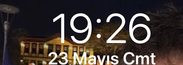m_ali63's tweet photo. 23.05.2026
Saat 1145 Alger istanbul uçağı rötar yaptı 
Saat 18 e  saat 18 de uçağa aldılar saa 19.26 hala uçakta oturuyoruz sizin ne mered bir firma olduğunuz duyarsızlığınızdan ilgisizliğinizden belli oldu. KESİNLİKLE BİLET ALMAYIN EŞŞEKLE GİDİN AJETLE GİTMEYİN. @AJET_TR https://t.co/UkAsQYUblS