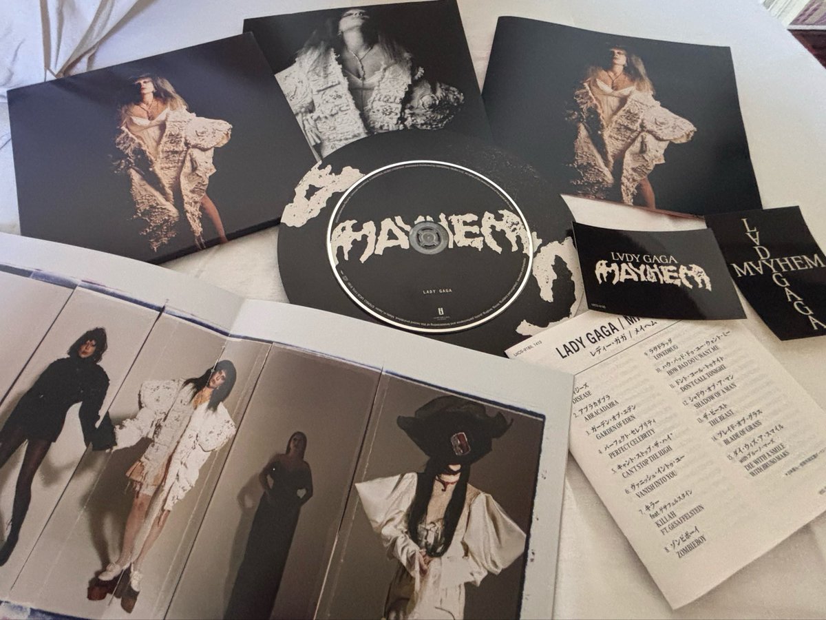 Gui_pm's tweet photo. Versão japonesa do Mayhem, linda demais!! https://t.co/ysuaeOf0d4