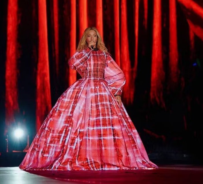 BEYONCE THEORY tweet media