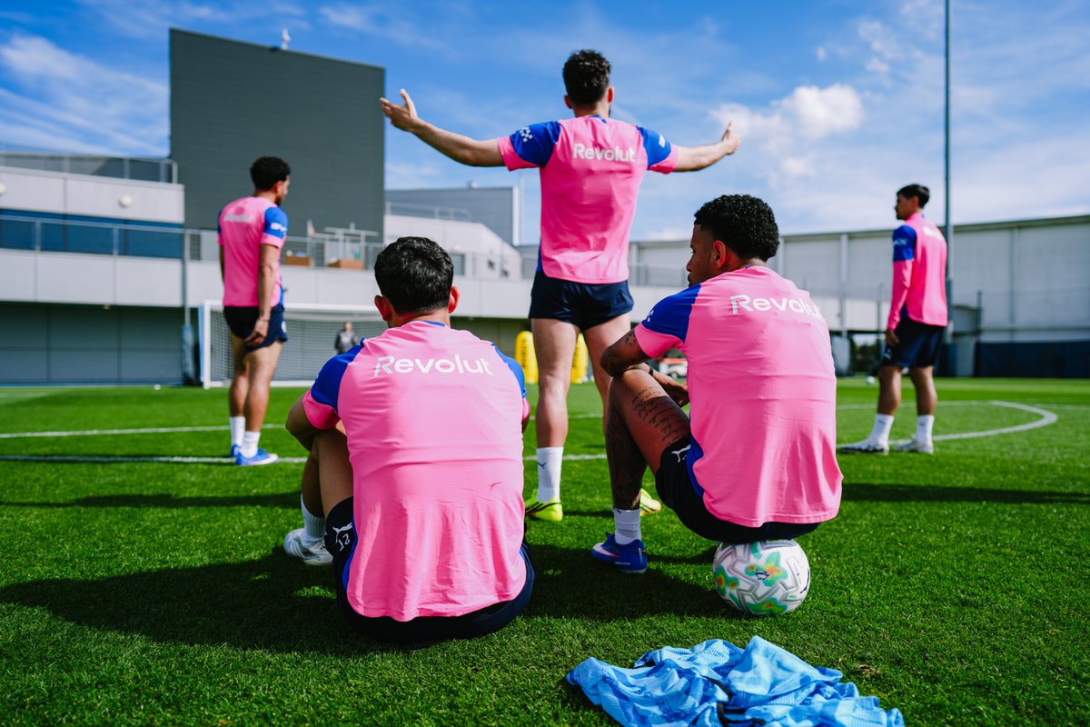 Manchester City tweet media