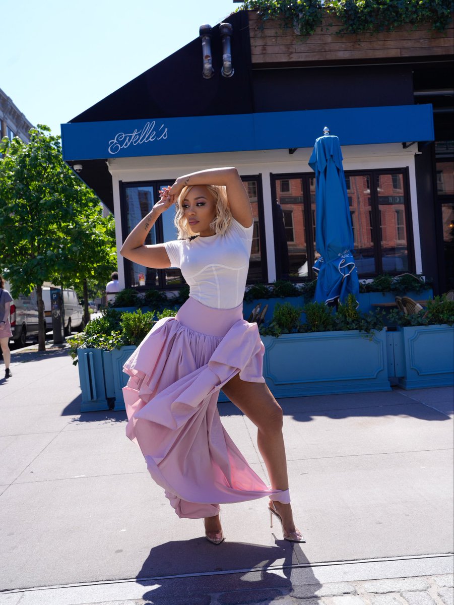 K. Michelle tweet media