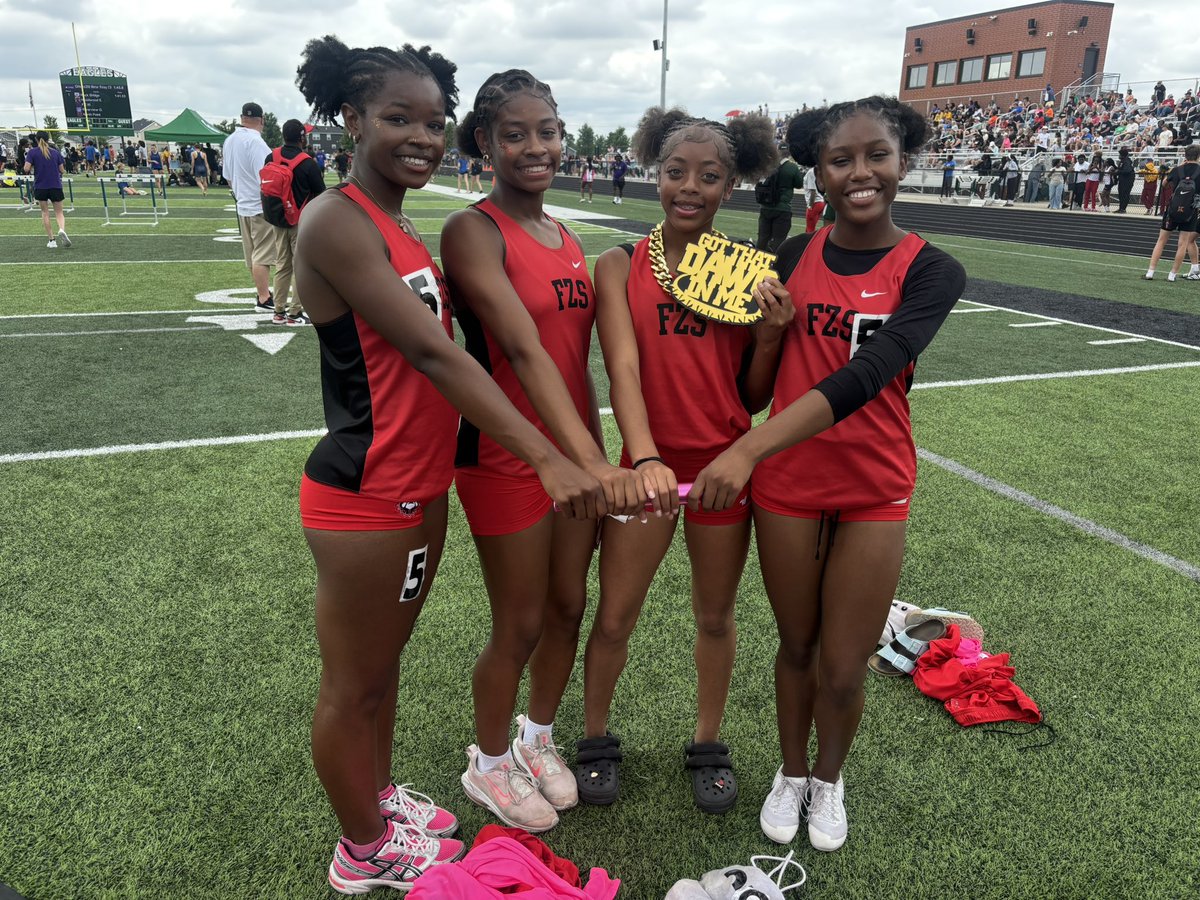 FzsLadyDawgsTF's tweet photo. Congratulations to our New School Record 4x200 Relay Team. Brook’Lyn, Marrielle, Jaidah, and Trinity. They will be representing Dawg Nation next week at State! Let’s Go…… https://t.co/k0h9AQ79Kj