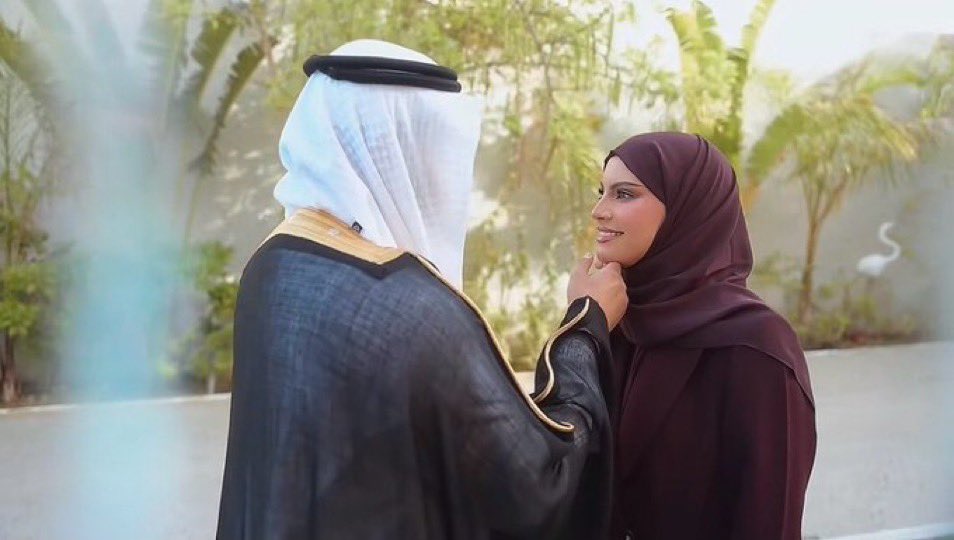 ملاك tweet media