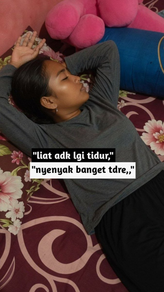 farah tweet media
