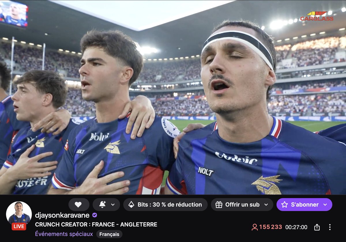 tanguy_scigala's tweet photo. Plus de 150 000 personnes sont actuellement connectées devant le "Crunch Creator", évènement créé par Djayson Karavane. 

Une Marseillaise chantée à l'unisson par tout le Stade Atlantique. IN-CROY-ABLE ! https://t.co/PQqV9AsWqr