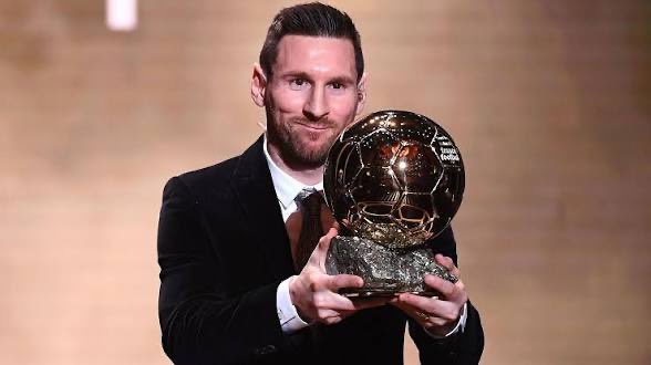 Tactical Football Review tweet media