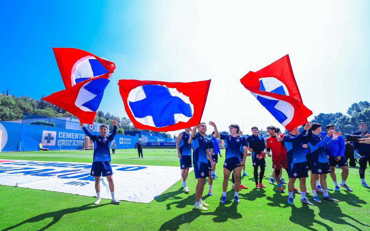 CRUZ AZUL tweet media