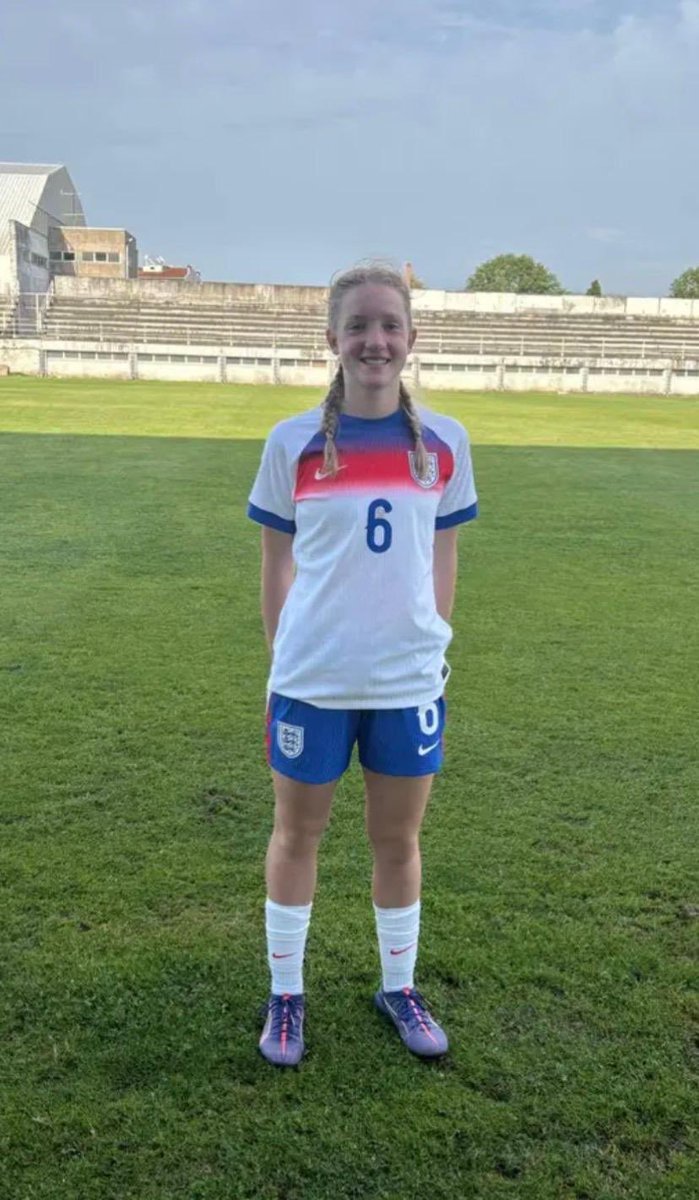 WolvesWomen's tweet photo. 90 minutes played, 1-1 draw, and one penalty scored. Well played, Jess 💛 https://t.co/9t310qNIK0