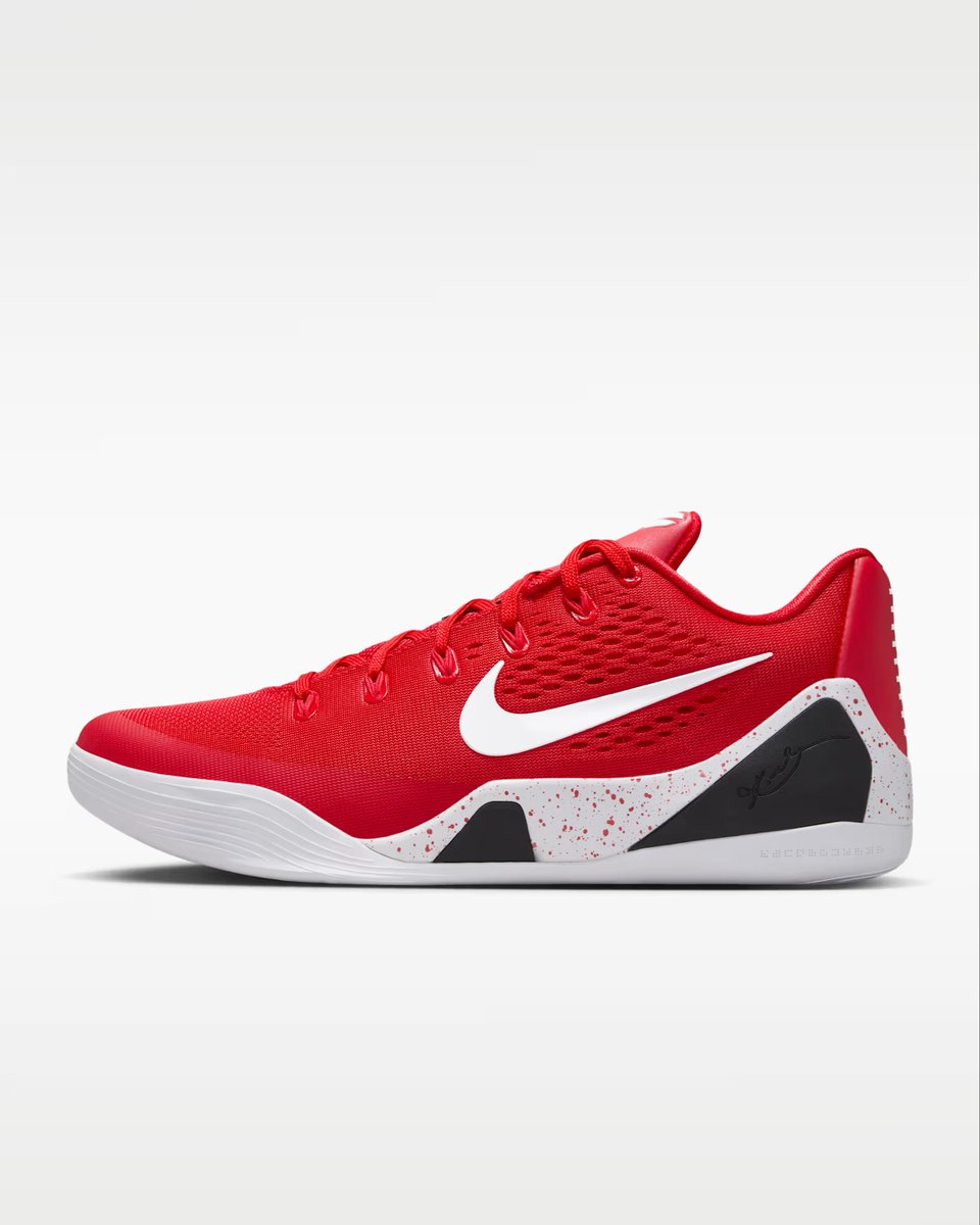 SOLELINKS's tweet photo. Ad: New Low Price: Nike Kobe 9 Elite Low EM Protro at $105.58 each + FREE shipping, use code START => https://t.co/M10cokmTnt https://t.co/Go9fVMeXpy