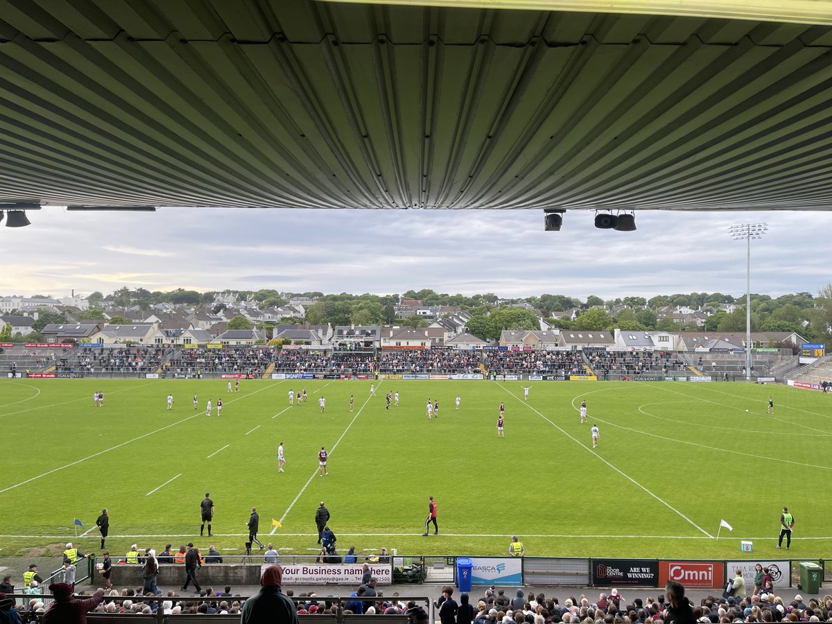 oconnc62's tweet photo. 🏐 HT

@Galway_GAA 2-8 from 12 attempts (1 2pt shot)

@KildareGAA 0-12 from 12 attempts (9 2pt shots) https://t.co/z6L3Vco7rd