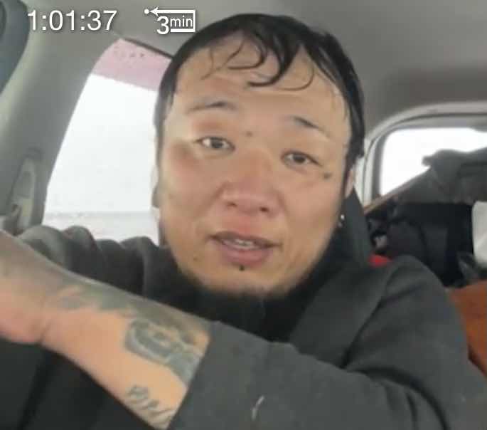 にくにく69 tweet media