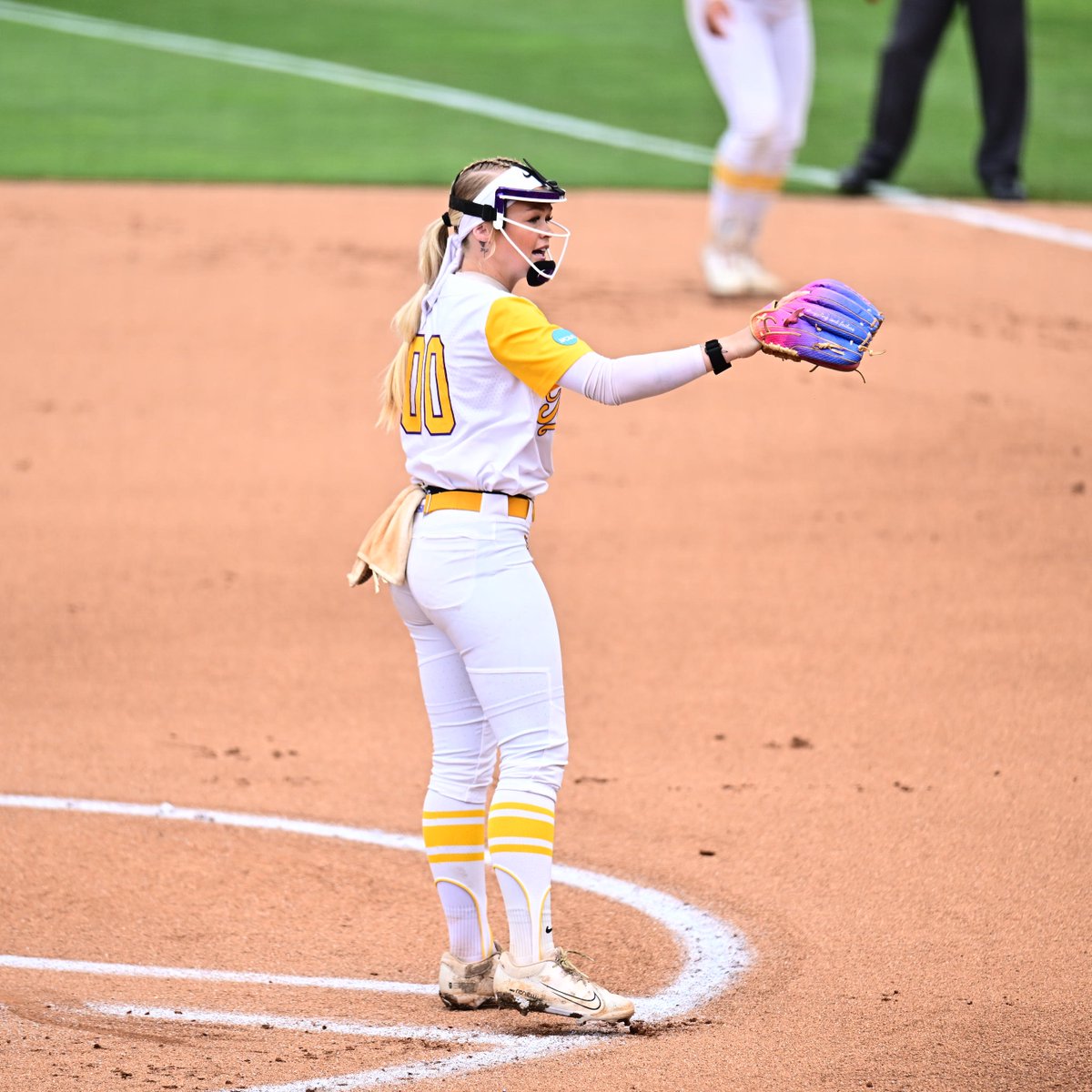 LSU Softball tweet media